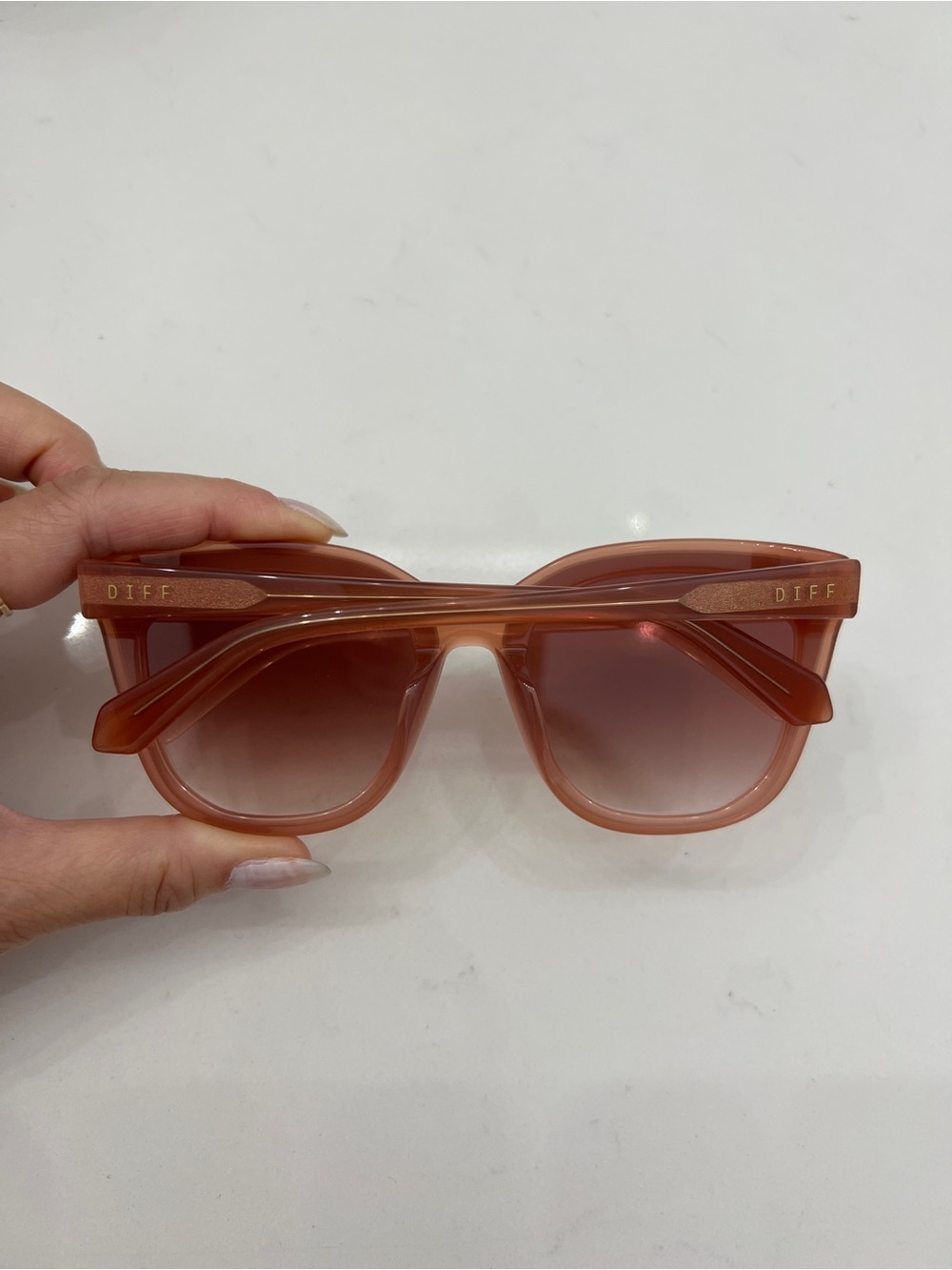 NWT DIFF Eyewear Gjelina Sunglasses
